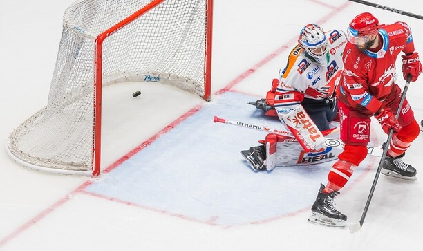 Oceláři Třinec vs. HC Dynamo Pardubice